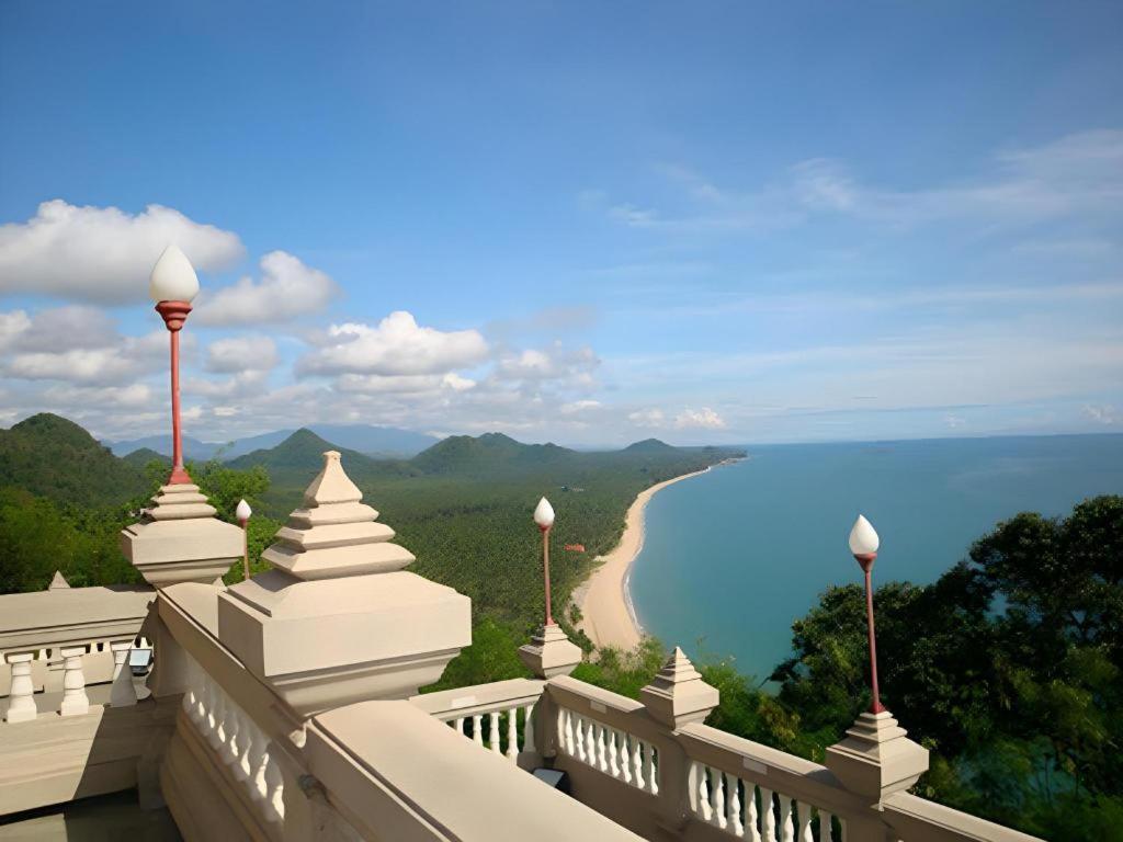 Greenseaview Resort Chong Chang Экстерьер фото