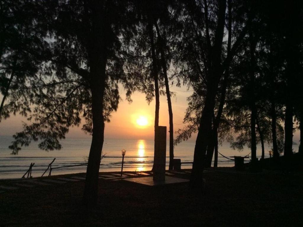 Greenseaview Resort Chong Chang Экстерьер фото